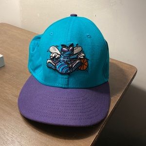 Vintage Charlotte Hornets SnapBack